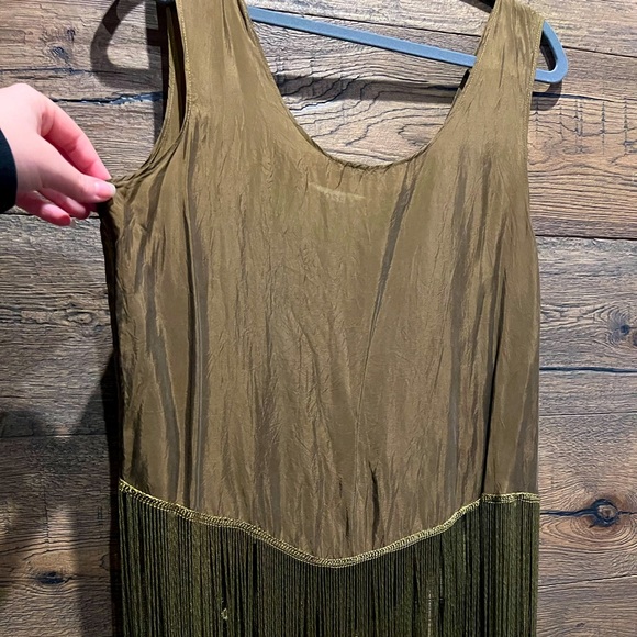 Boho Silk green fringe top - Picture 2 of 7